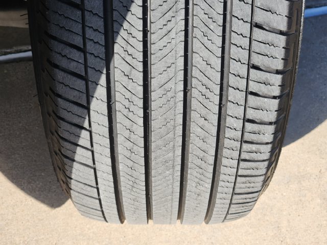 Used 2025 Chevrolet Tahoe LT AWD/4WD image 19