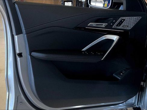 Used 2025 BMW X1 xDrive28i w/ Convenience Package image 10