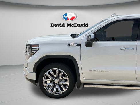 Used 2024 GMC Sierra 1500 Denali w/ Denali Reserve Package AWD/4WD image 34