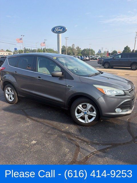 Used 2013 Ford Escape SE FWD image 1