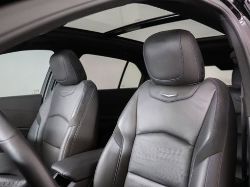 Certified 2025 Cadillac XT4 Sport AWD/4WD image 16