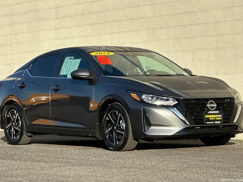 Used 2024 Nissan Sentra SV image 1