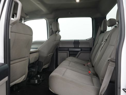 Used 2018 Ford F150 XLT AWD/4WD image 20