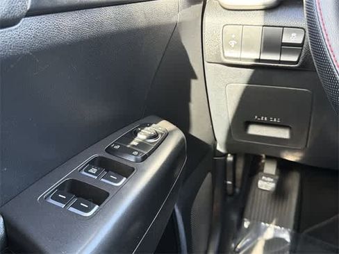 Used 2018 Kia Sportage LX image 17