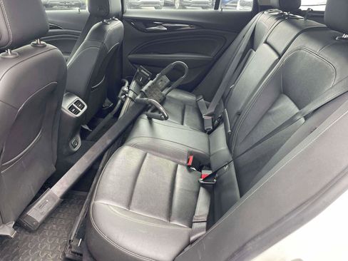 Used 2018 Buick Regal Essence w/ Sights and Sounds Package image 6