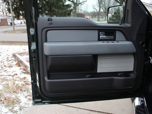 Used 2014 Ford F150 XLT w/ Equipment Group 302A Luxury image 12