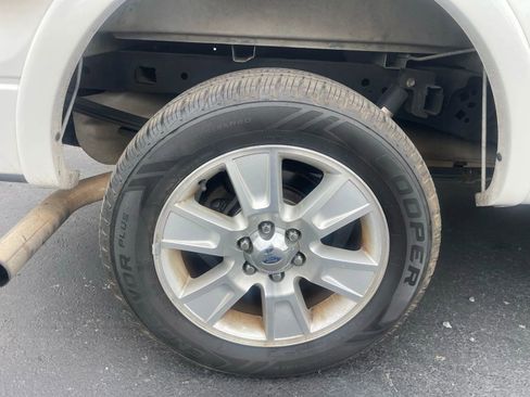 Used 2013 Ford F150 Lariat w/ Luxury Equipment Group image 9