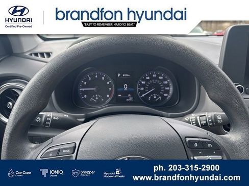 Used 2023 Hyundai Kona SEL image 13