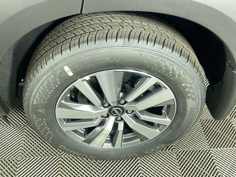 New 2026 Nissan Pathfinder SL FWD image 20
