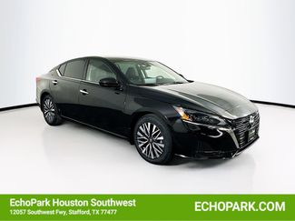 Used 2024 Nissan Altima 2.5 SV w/ SV Premium Package video 1