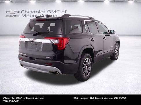 Used 2023 GMC Acadia SLT w/ LPO, Floor Liner Package AWD/4WD image 16