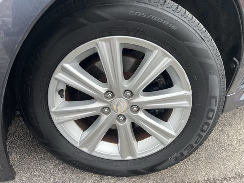 Used 2012 Subaru Legacy 2.5i Premium image 17