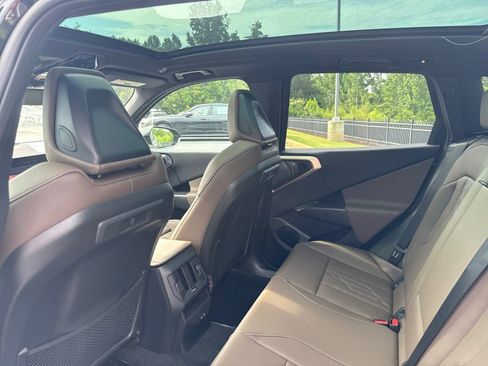 New 2025 BMW X3 xDrive30i w/ Convenience Package image 10