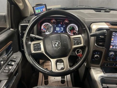 Used 2017 RAM 2500 Laramie w/ Convenience Group image 14