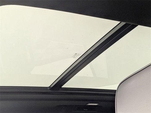 Certified 2021 GMC Yukon Denali w/ Denali Premium Package image 13