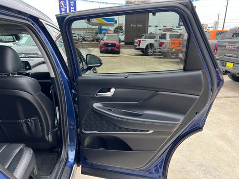 Used 2020 Hyundai Santa Fe SEL w/ Convenience + Premium Package FWD image 15
