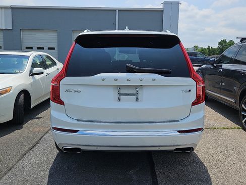 Used 2021 Volvo XC90 T6 Inscription w/ Protection Package AWD/4WD image 6