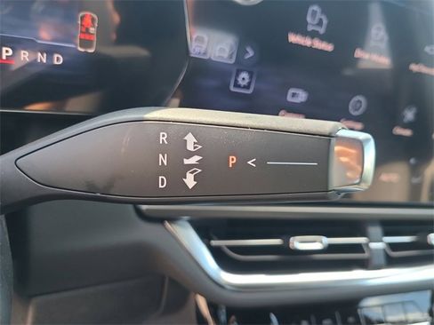 New 2026 Chevrolet Equinox EV LT image 33