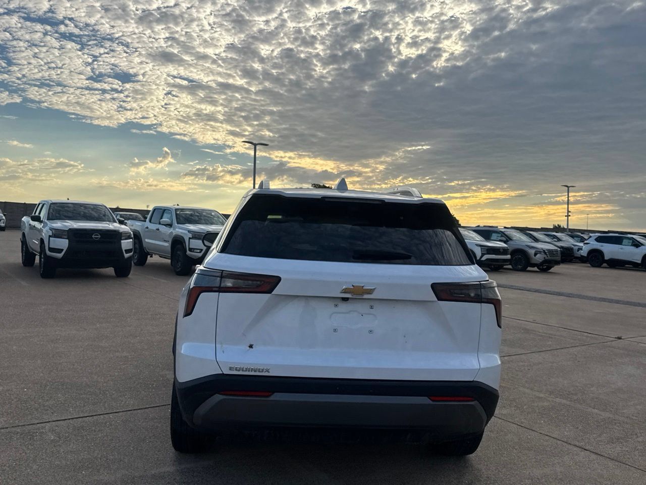 Used 2025 Chevrolet Equinox LT w/ Convenience Package II FWD image 18