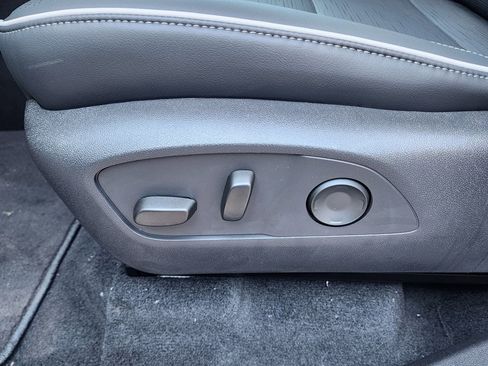 New 2026 Buick Enclave Sport Touring w/ Power Package image 18