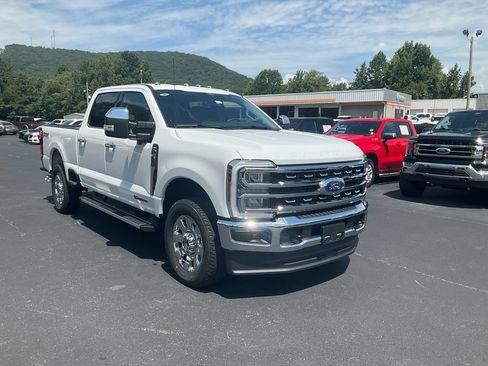 New 2026 Ford F250 Lariat w/ Chrome Package AWD/4WD image 3