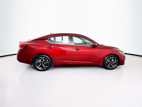 Used 2024 Nissan Sentra SV FWD image 10
