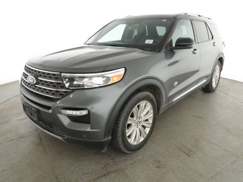 Used 2023 Ford Explorer King Ranch w/ Technology Package image 15