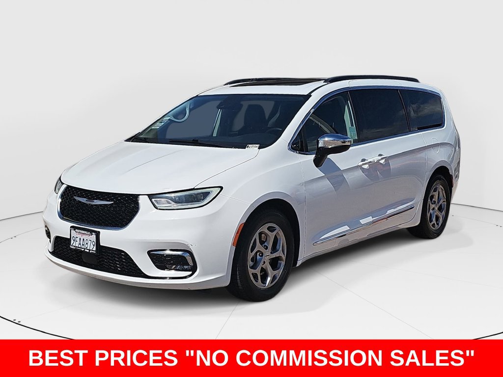 Used 2023 Chrysler Pacifica Limited FWD image 7