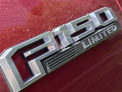 Used 2019 Ford F150 Limited w/ Trailer Tow Package AWD/4WD image 10
