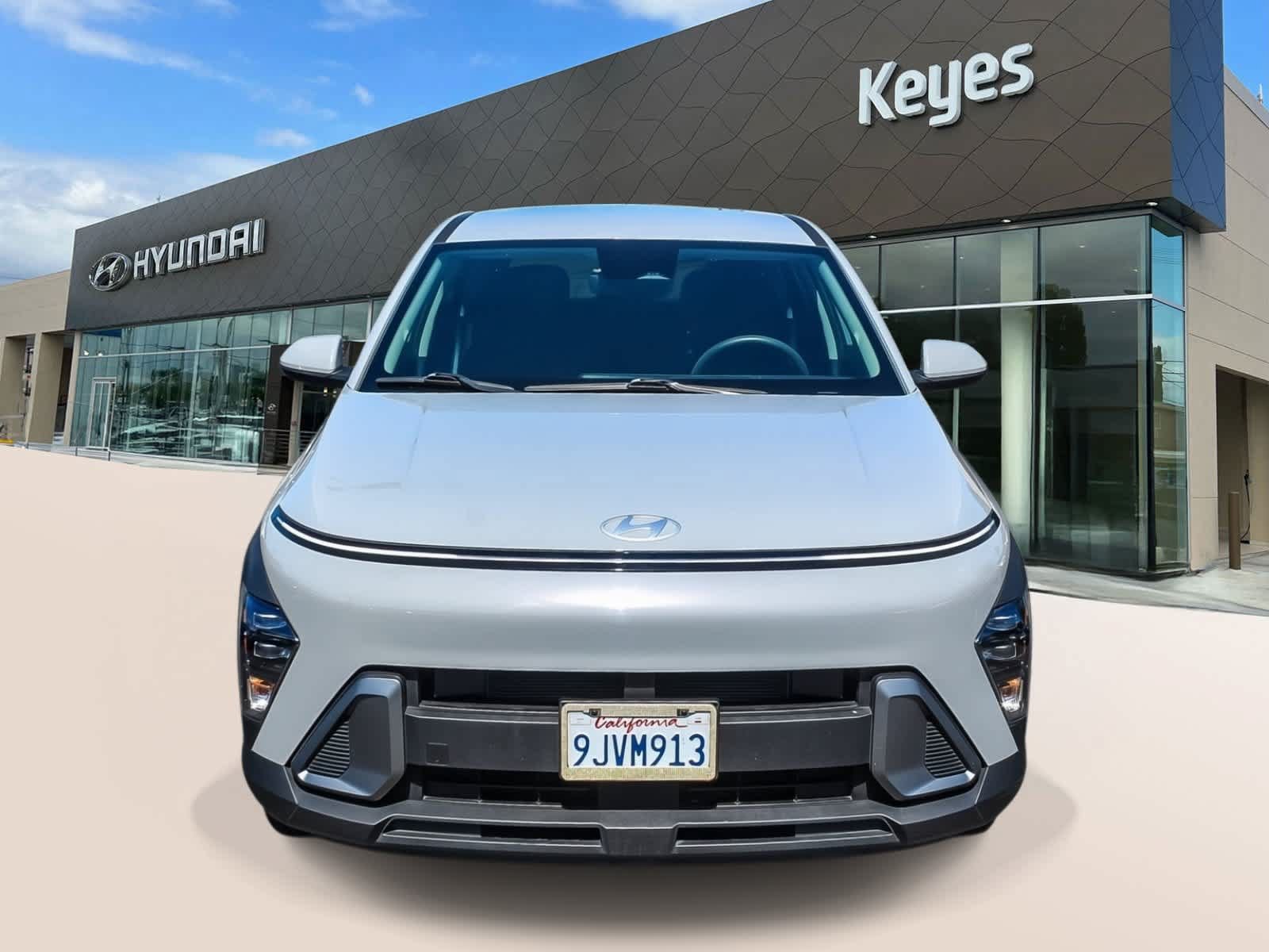 Certified 2024 Hyundai Kona SE FWD image 2