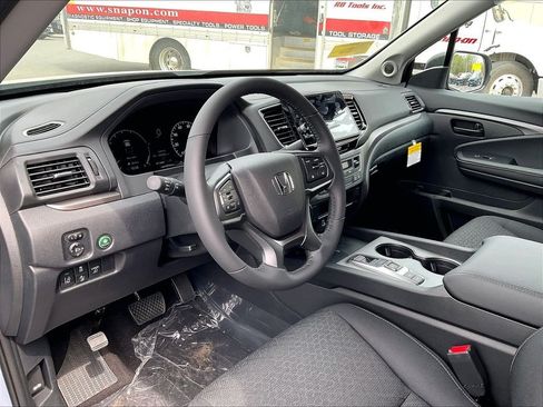 New 2026 Honda Ridgeline Sport image 9