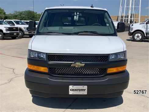 Used 2025 Chevrolet Express 3500 LS RWD image 10