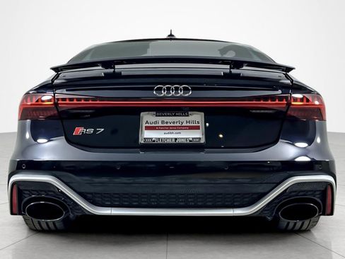 Used 2022 Audi RS 7 Sportback w/ RS 7 Executive Package image 4