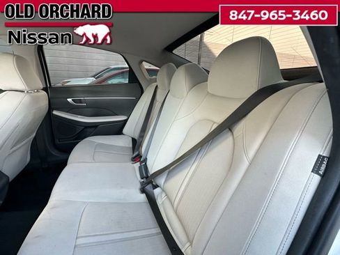 Used 2023 Hyundai Sonata SE image 13