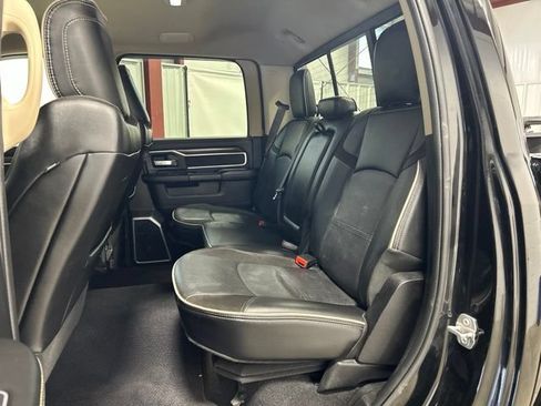 Used 2022 RAM 2500 Laramie AWD/4WD image 17