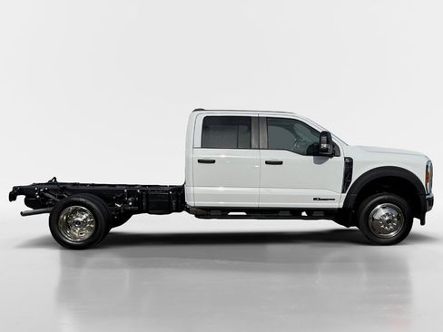 New 2026 Ford F450 XL w/ XL Chrome Package image 5