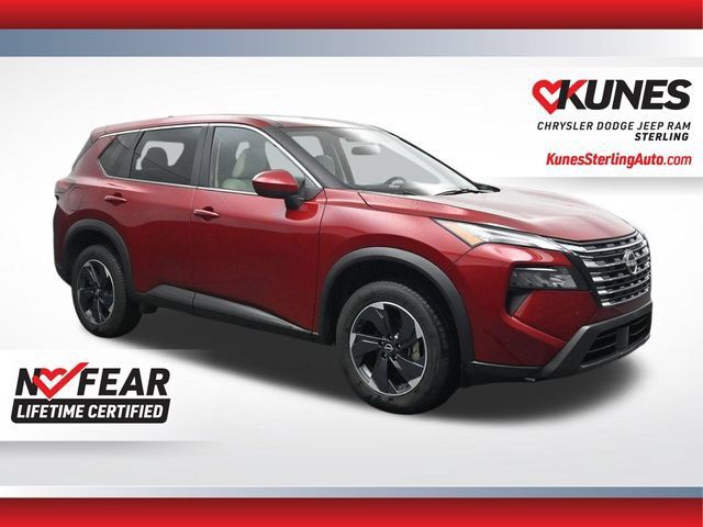 Used 2025 Nissan Rogue SV AWD/4WD image 1