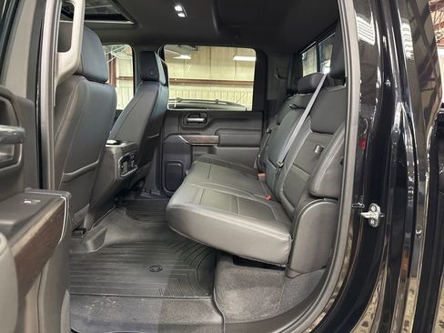 Certified 2021 GMC Sierra 2500 Denali w/ Denali Ultimate Package AWD/4WD image 21