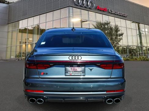 Used 2023 Audi S8 w/ S8 Comfort Plus Package AWD/4WD image 5