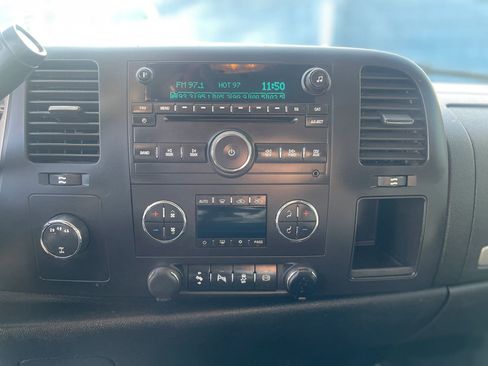 Used 2013 GMC Sierra 2500 SLE w/ SLE Preferred Package image 12