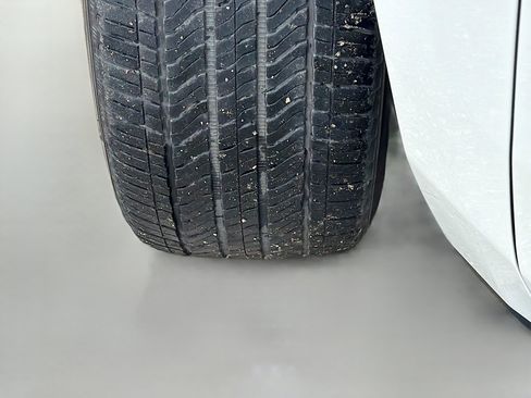 Used 2023 Cadillac Escalade ESV Premium Luxury w/ Performance Package image 45