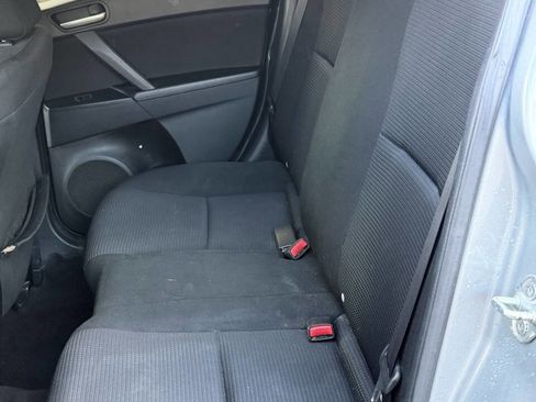 Used 2013 MAZDA MAZDA3 i SV image 13