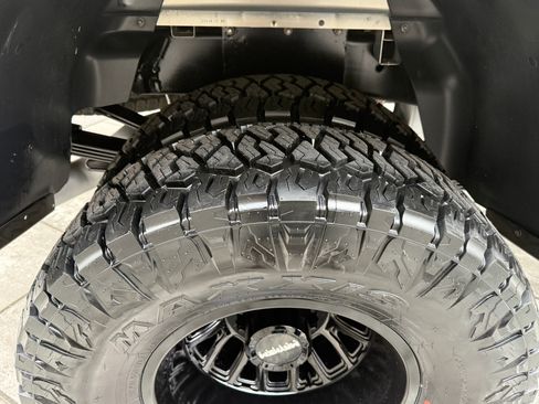 Used 2009 Dodge Ram 3500 Truck SLT w/ Popular Equipment Group image 9