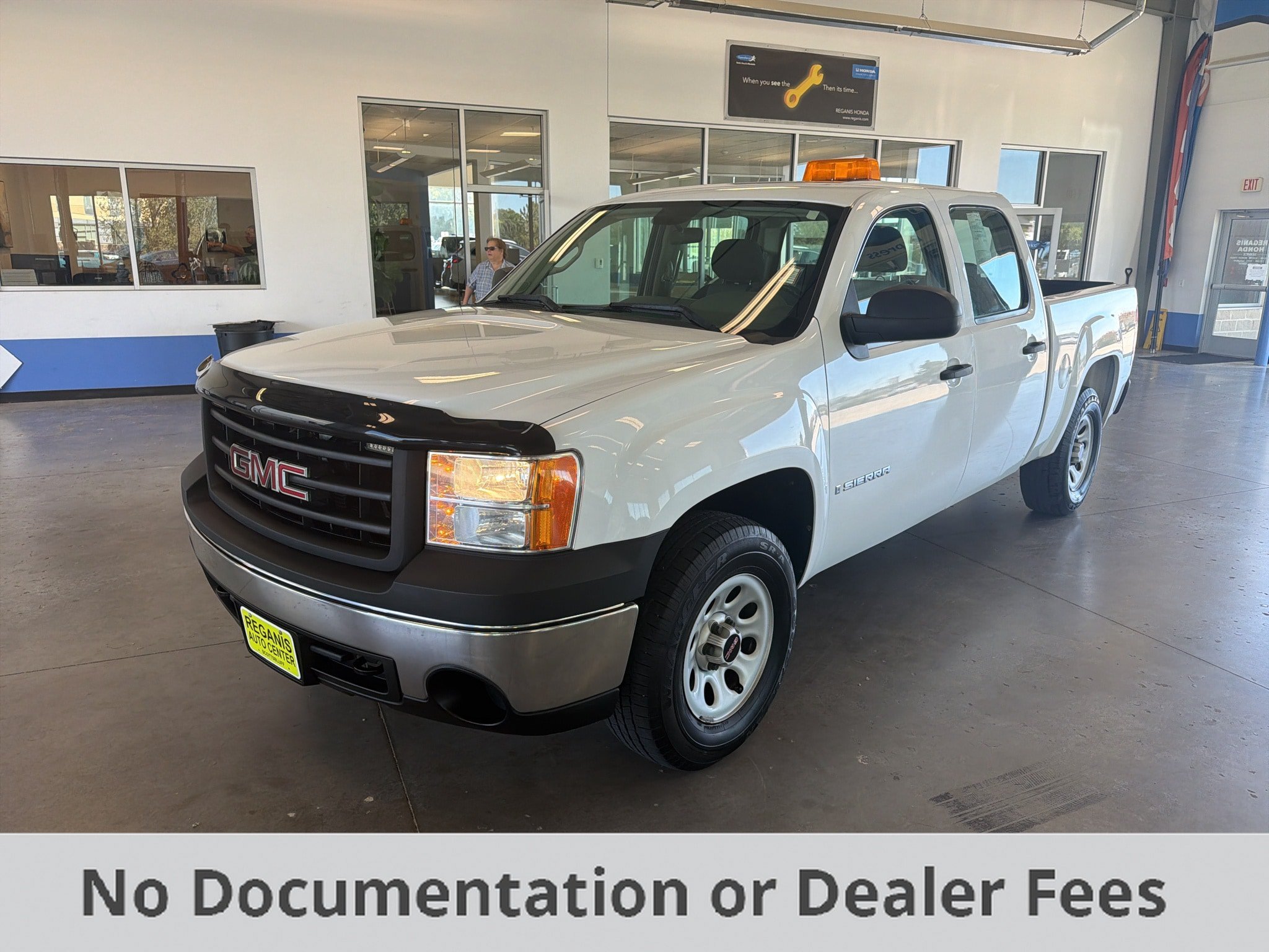 Used 2008 GMC Sierra 1500 W/T AWD/4WD image 1