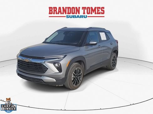 Used 2025 Chevrolet TrailBlazer LT AWD/4WD image 4