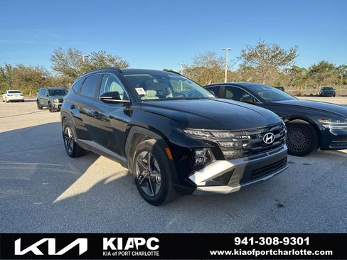 Used 2025 Hyundai Tucson SEL image 1