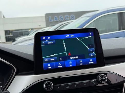 Certified 2022 Ford Escape SE w/ Cold Weather Package image 4