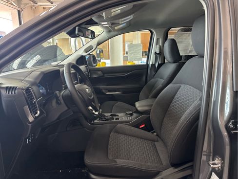 New 2025 Ford Ranger XLT w/ FX4 Off-Road Package image 17