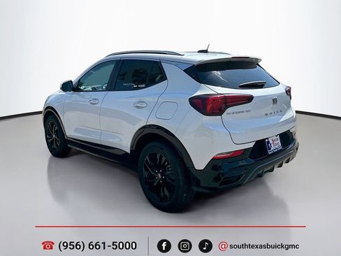 Used 2024 Buick Encore GX Sport Touring FWD image 6