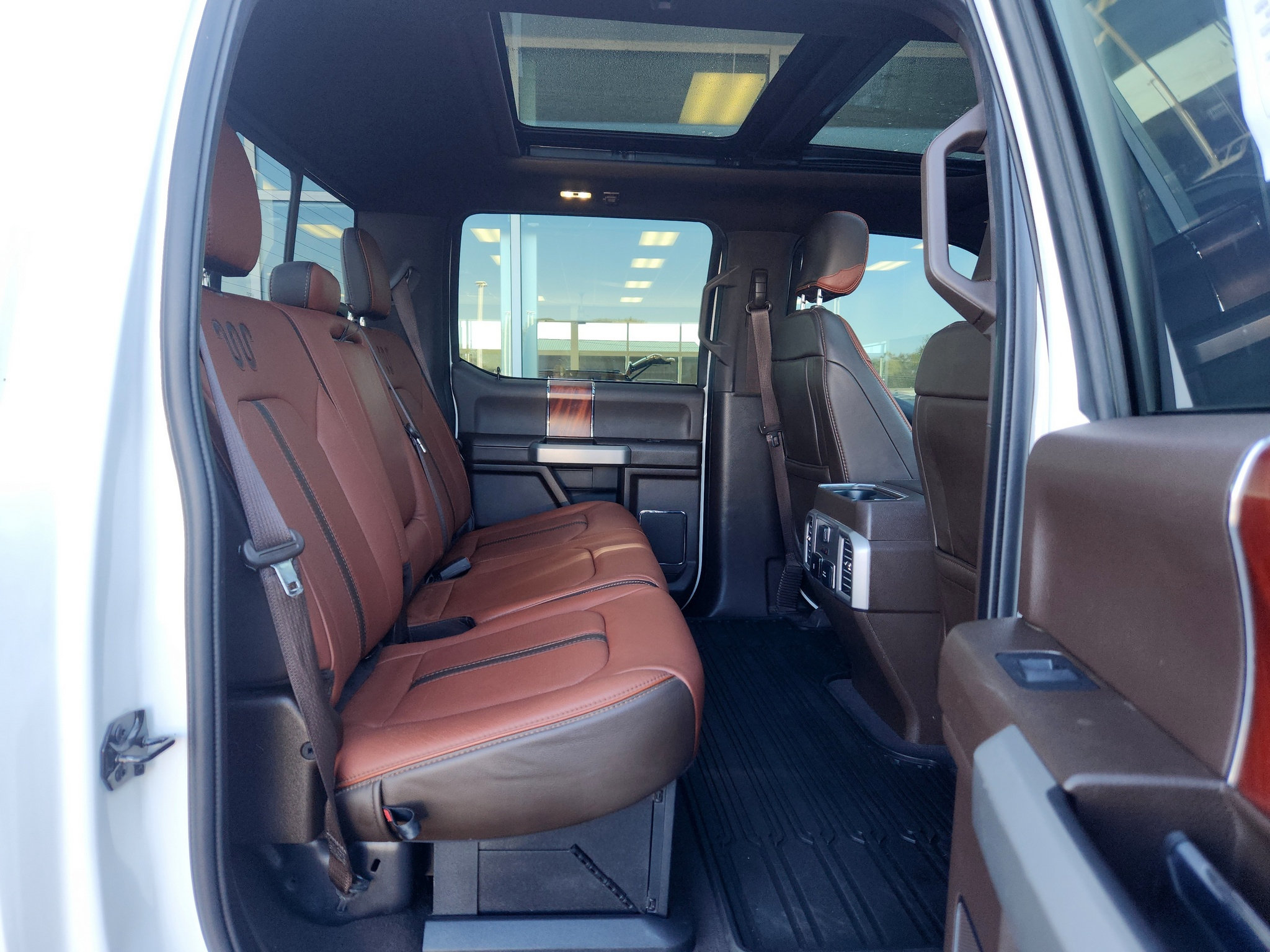 Used 2020 Ford F350 King Ranch w/ King Ranch Ultimate Package AWD/4WD image 42